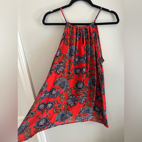 Red Floral Tank - Picture 2 of 4